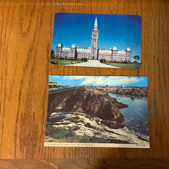 VINTAGE POSTCARDS - LOT OF 2 - OTTAWA & NEW BRUNSWICK - Picture 1 of 2